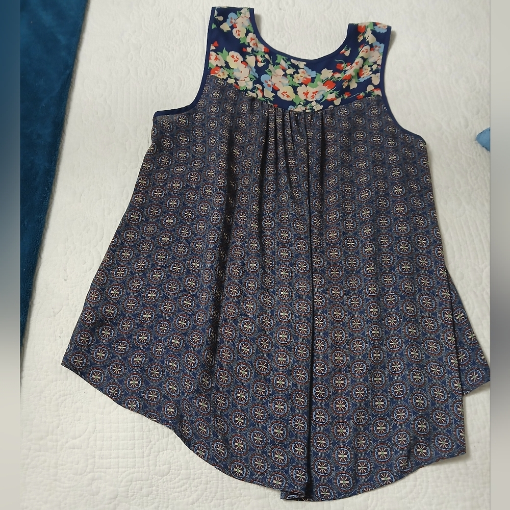 DR2 Mixed Pattern Top Size L - Picture 4 of 7